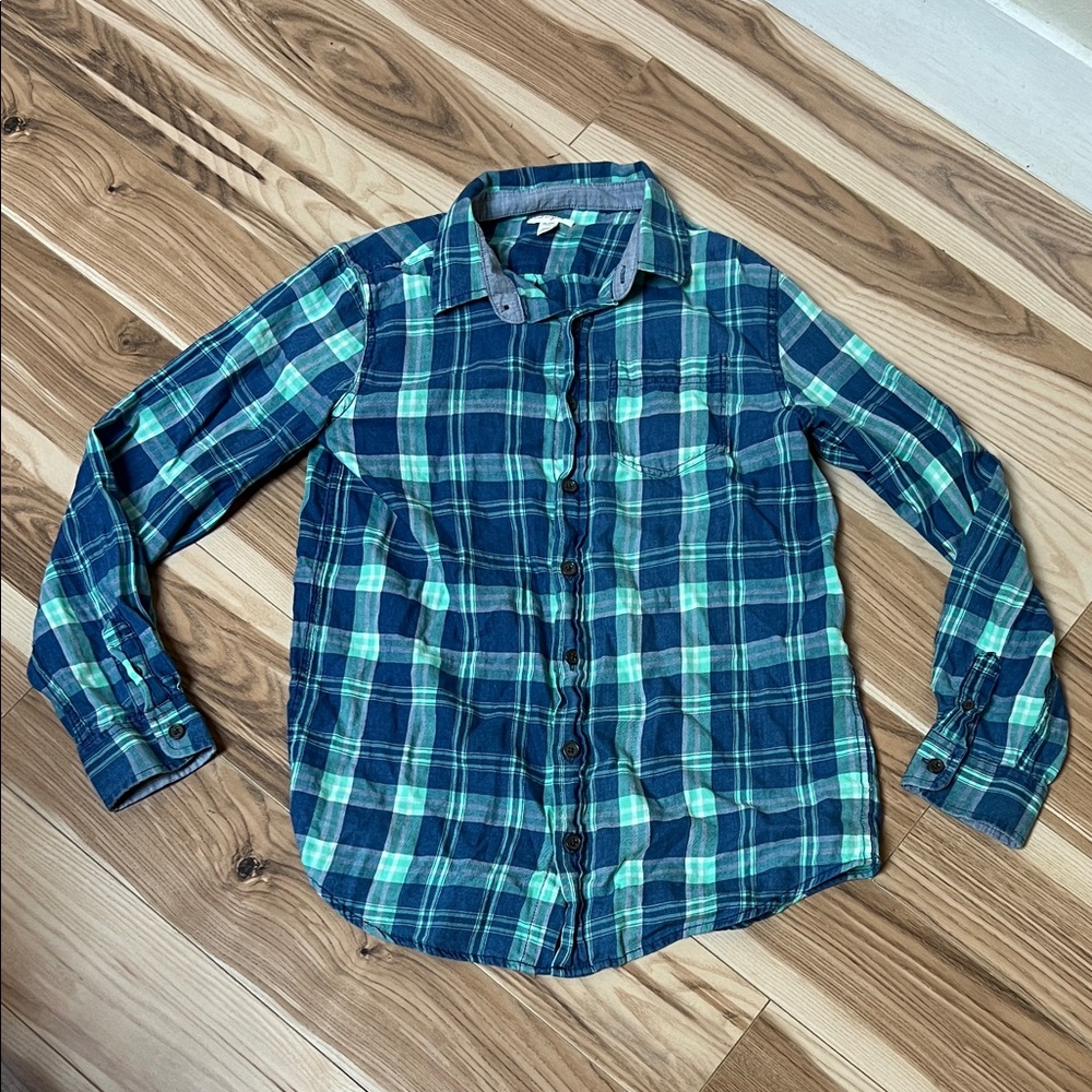 Cat & Jack plaid button down long sleeve